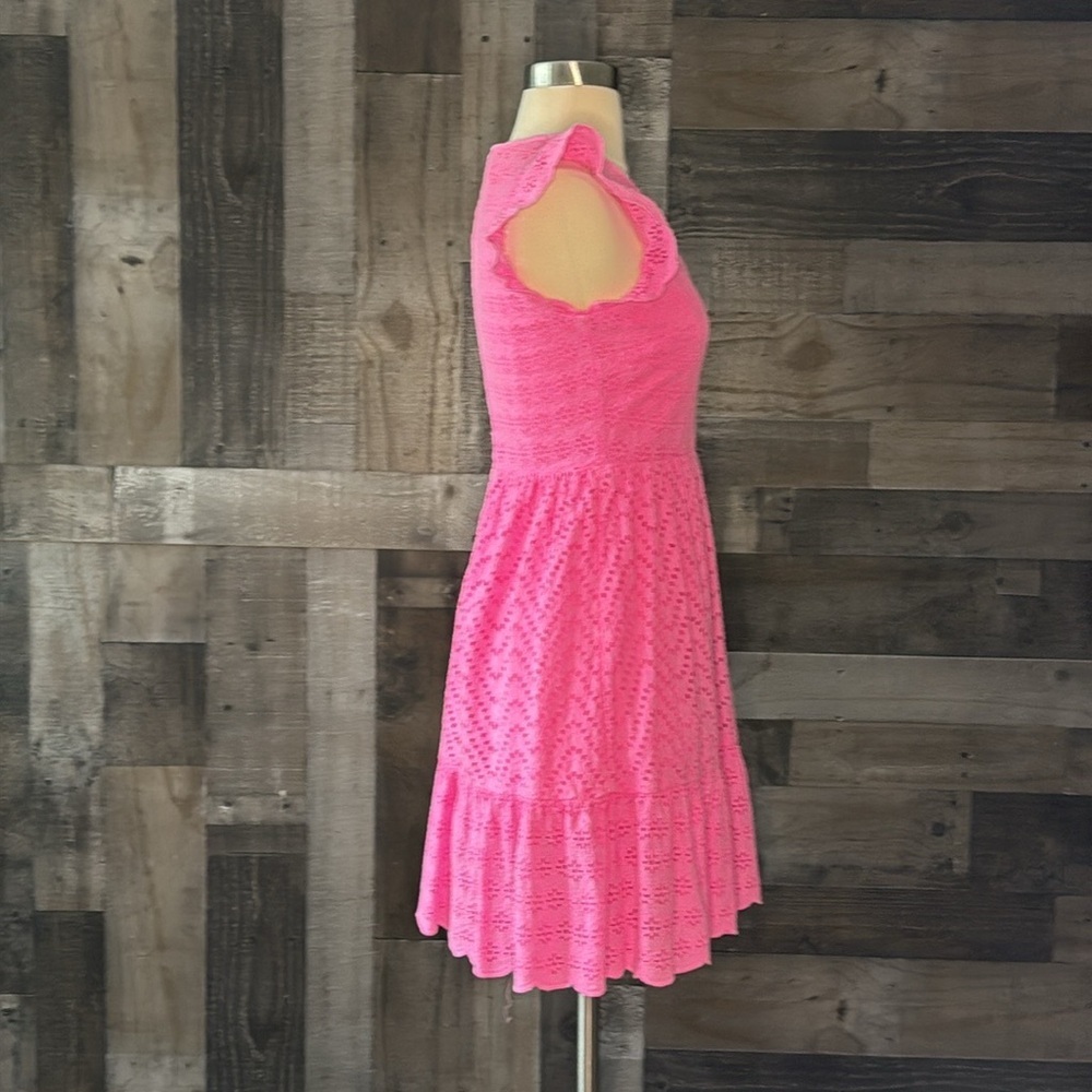 Vineyard Vines hot pink dress size 0 feminine floral eyelet lace Barbiecore - Picture 10 of 12